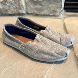 TOMS Womens 7.5 Gray Casual Shoes